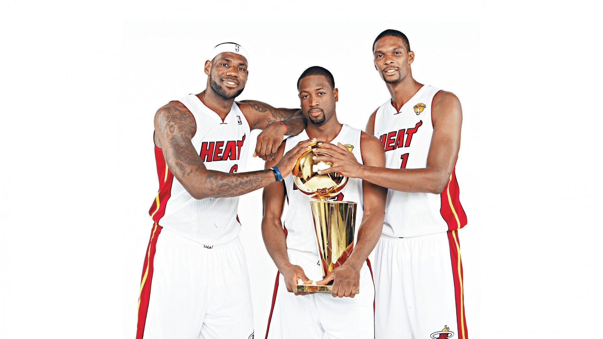 年度焦点之战之夜,法比尼奥如何成为沉默的胜负手