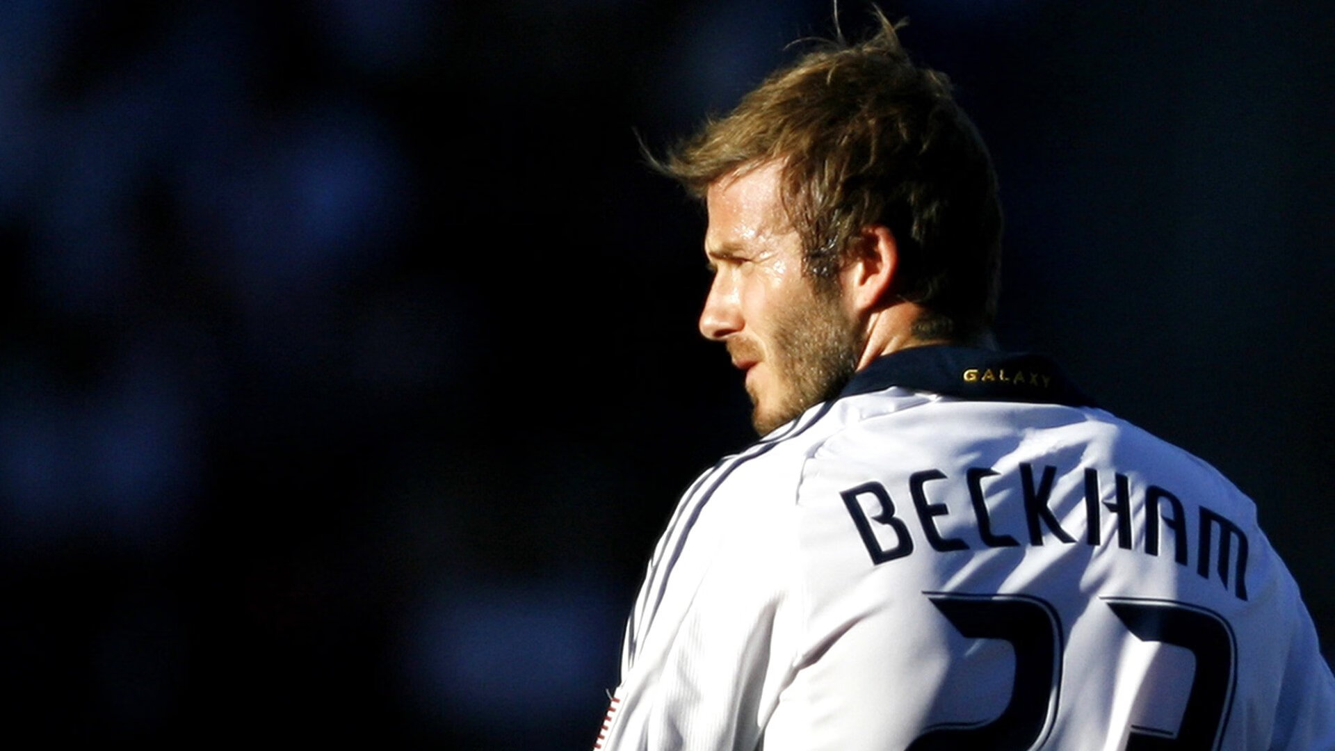 阿隆索点燃赛场激情,迈凯伦轻取梅赛德斯改写格局